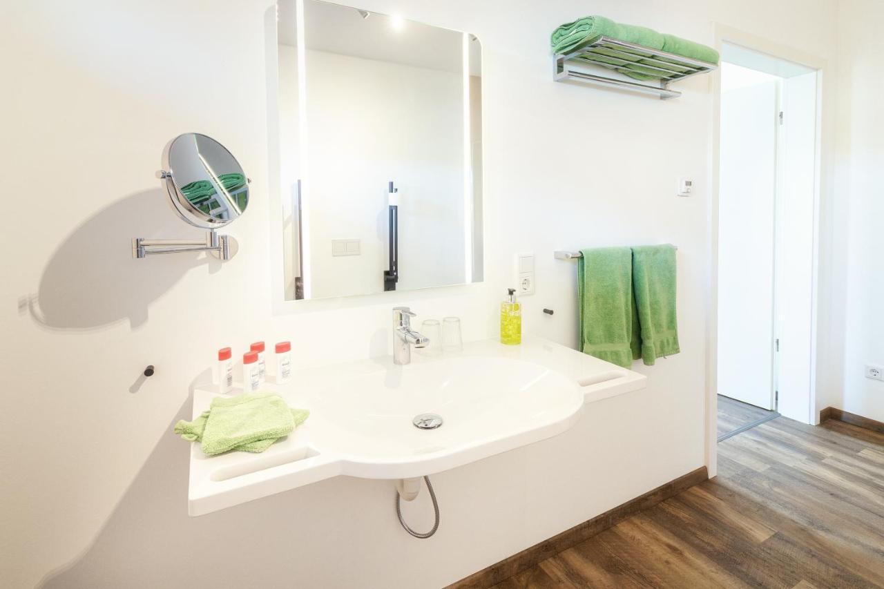 נויאלברוייט Ferienwohnung Bergaecker מראה חיצוני תמונה